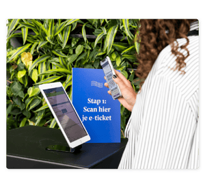 Momice_Check_in_Brochure_Download_beeld