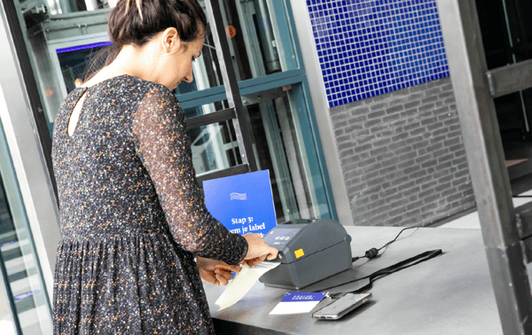 08.Check_in@2x