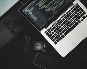 altumcode-dMUt0X3f59Q-unsplash (3)